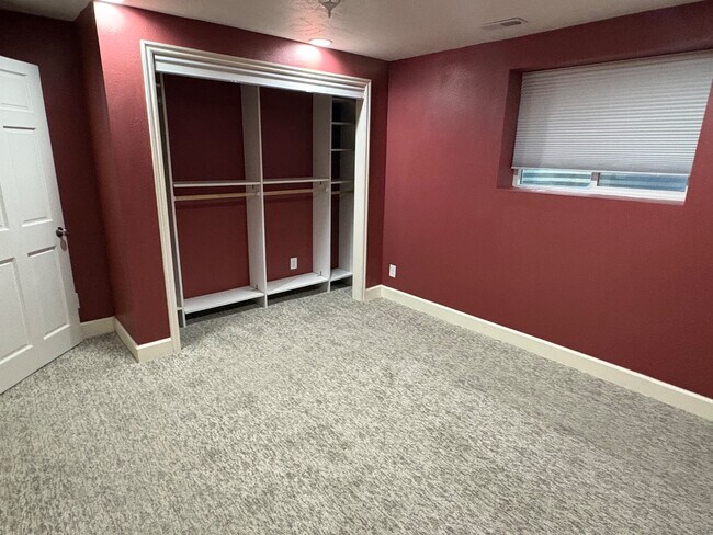 Building Photo - 1235 E 100 S
