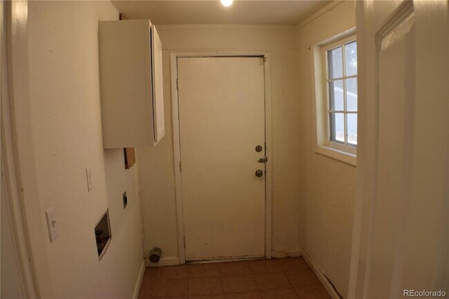 Building Photo - 212 N 23rd St