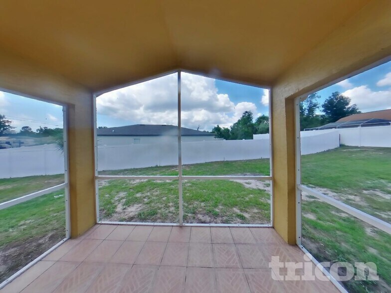 Building Photo - 13001 Fish Cove Dr