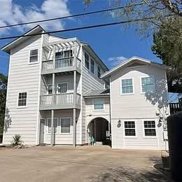 Building Photo - 7705 Debbie Dr