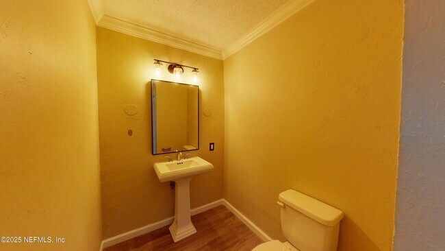 Building Photo - 695 A1A N