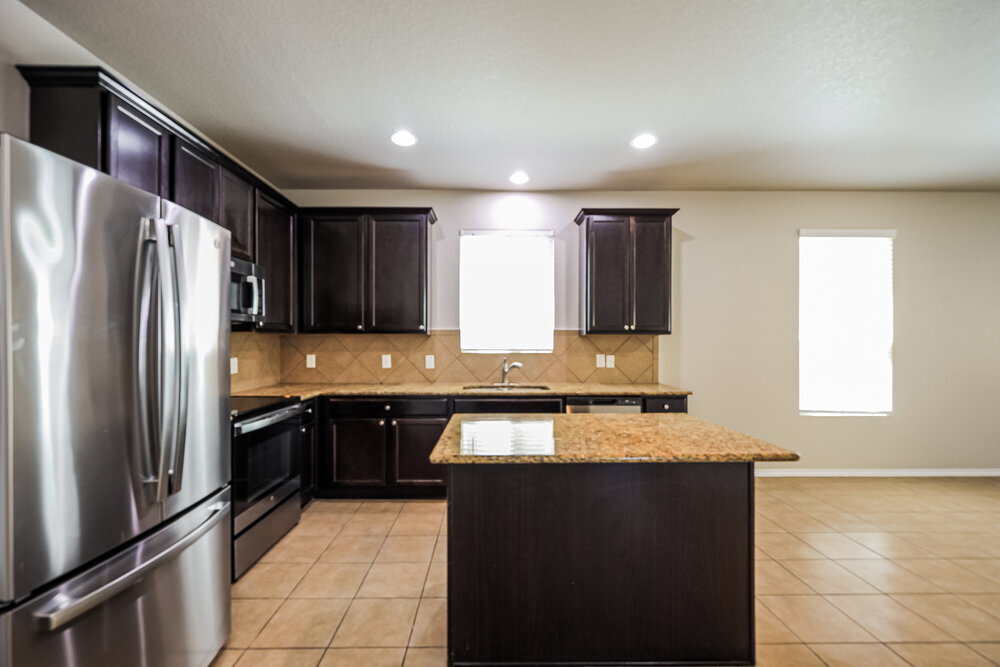 Building Photo - 7811 Paraiso Crest