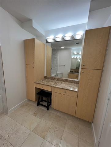 Building Photo - 3225 Turtle Creek Blvd Blvd