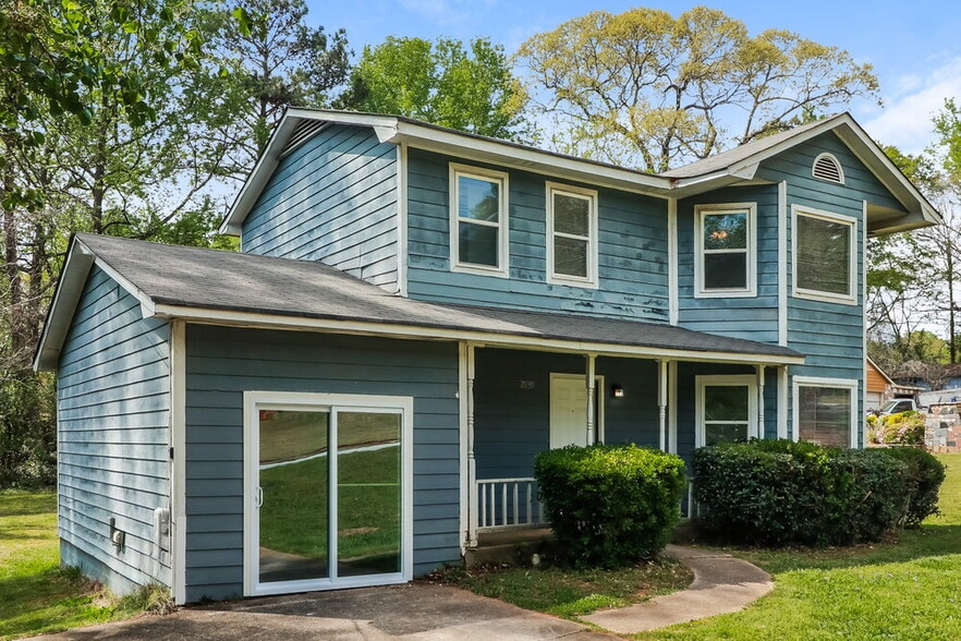 Building Photo - 2939 Thistledown Ct