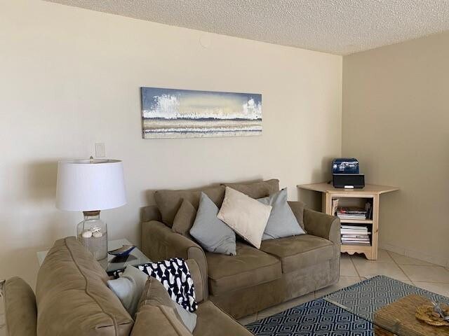 Building Photo - 1800 S Ocean Blvd