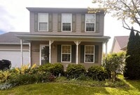 Building Photo - Single Family Home in the Landings