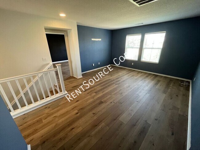 Building Photo - 37515 Limelight Way