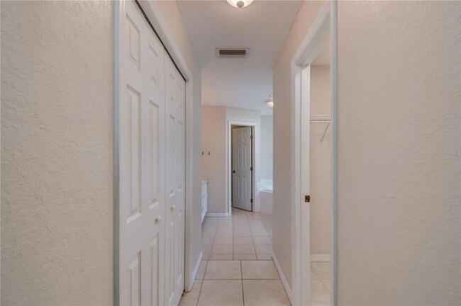 Building Photo - 6375 SW 63rd St
