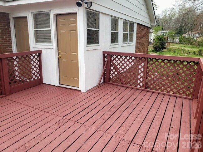 Building Photo - 5209 Caravel Ct