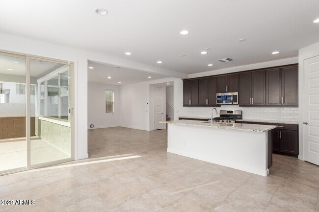 Building Photo - 2473 E Athena Ave
