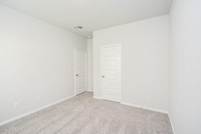 Building Photo - 8319 Bristlecone Pne Wy