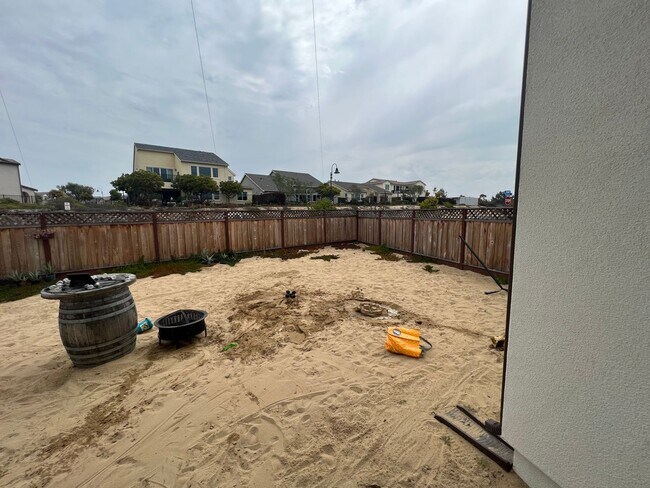 Building Photo - Sea Haven Single Family Home Coming Soon!!