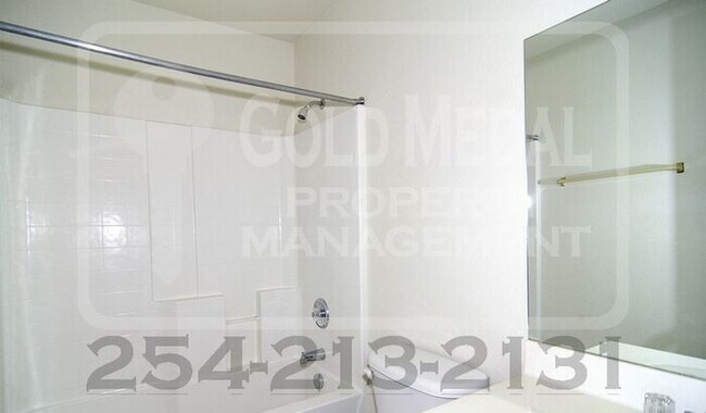 Building Photo - Copperas Cove Cutie – Smart Living Starts on W Ave E!