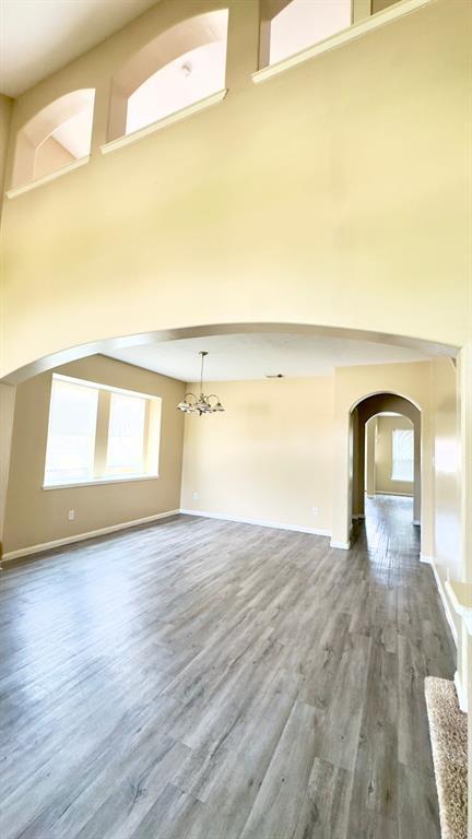 Building Photo - 402 Wild Bird Dr