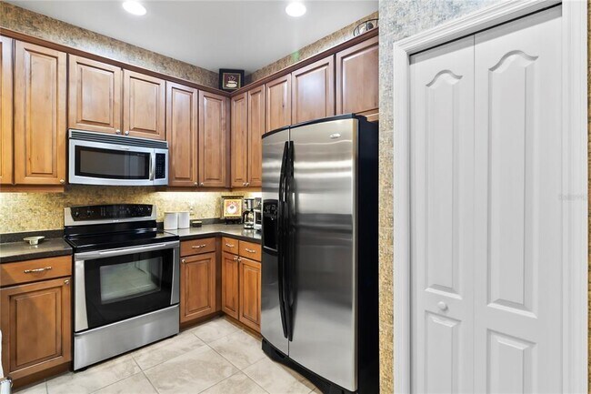 Building Photo - 1331 Jonah Dr