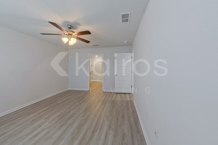 Building Photo - 123 Swallowtail Ln