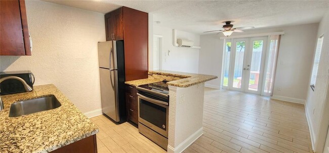 Building Photo - 14026 E Parsley Dr