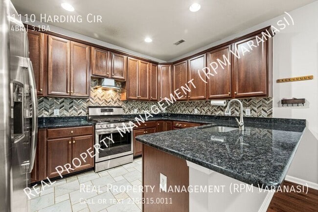 Building Photo - 1110 Harding Cir