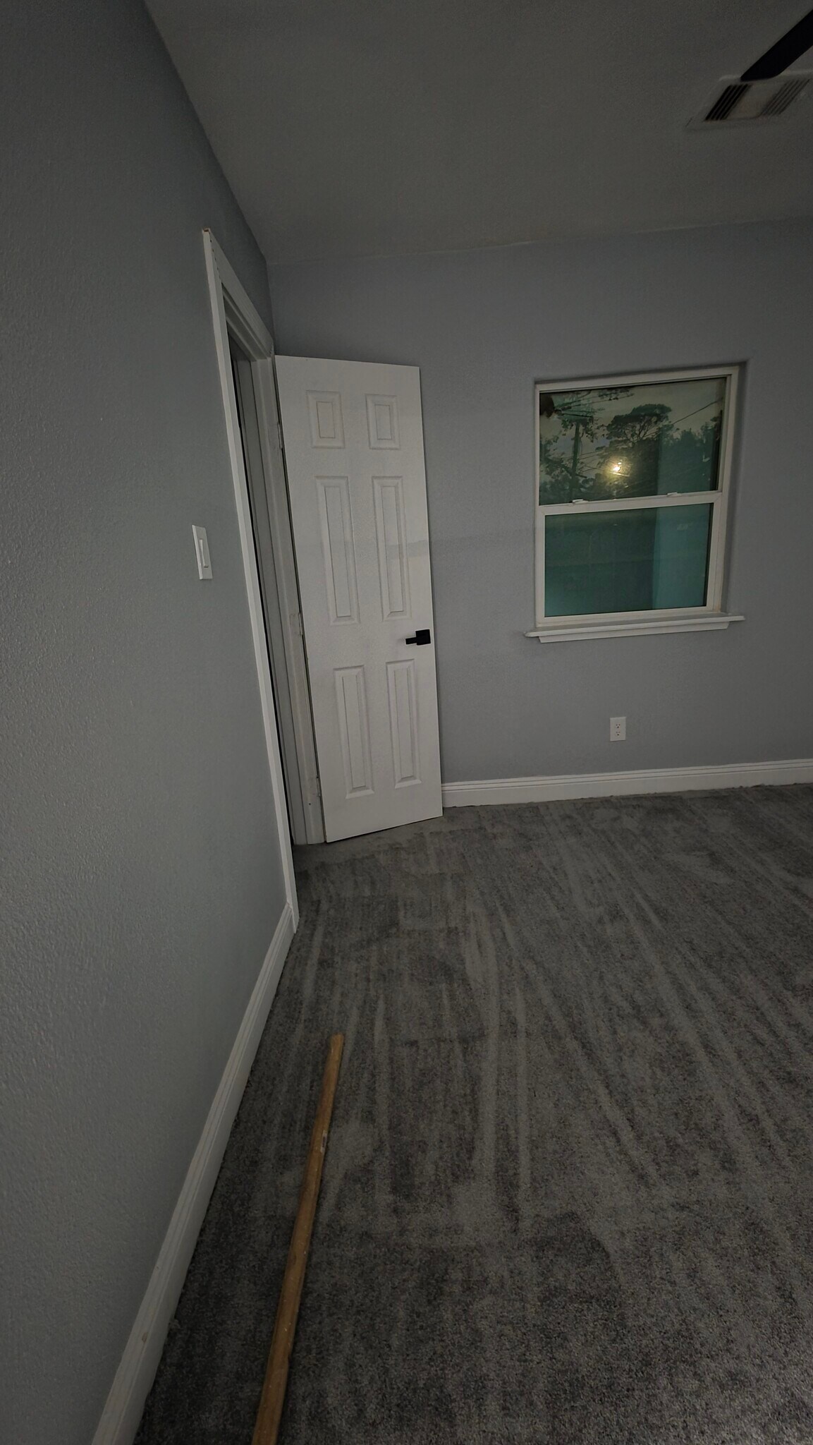 Building Photo - 9426 Sandra St