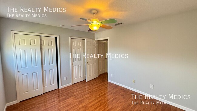Building Photo - 626 Fern Lake Dr