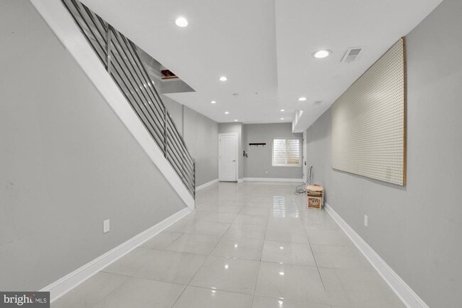 Building Photo - 1644 N 2nd St