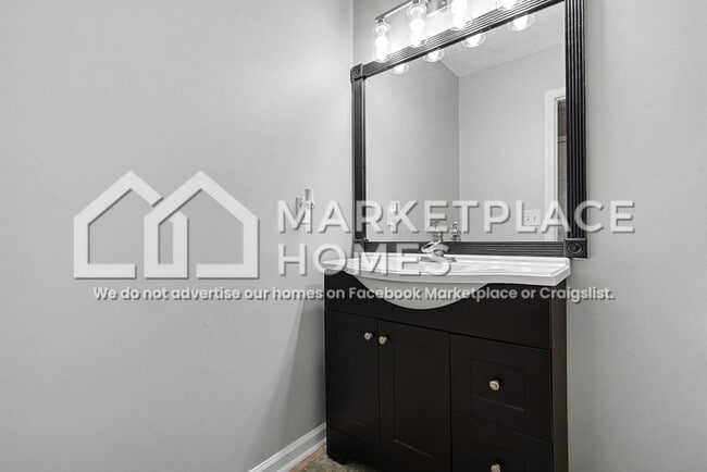 Building Photo - 289 Highlander Way