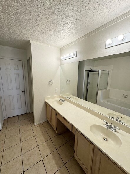 Building Photo - 1506 Shalain Dr