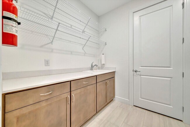 Building Photo - Del Webb Bayview Home, Active 55+ Communit...