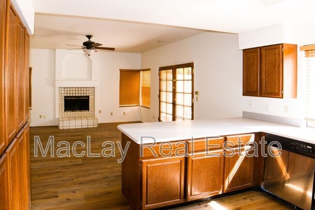 Building Photo - 11675 N 91st Ln