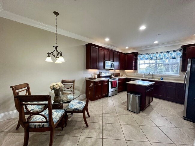 Building Photo - 328 Nautica Mile Dr