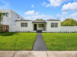 Building Photo - 92 NW 45th St
