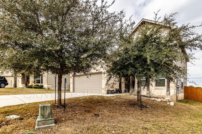 Building Photo - 27429 Emilie Cyn