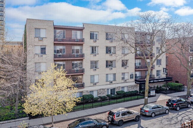 Building Exterior Street - 537 W. Melrose