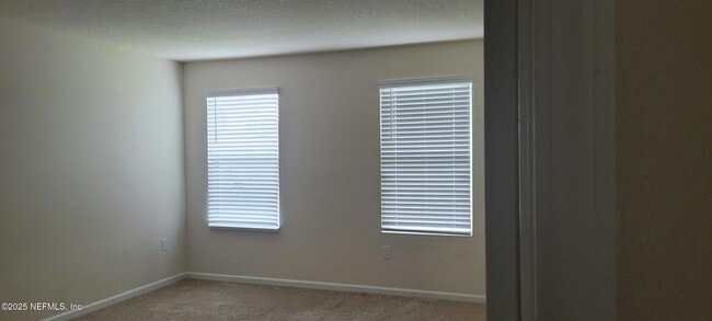 Building Photo - 894 Observatory Pkwy