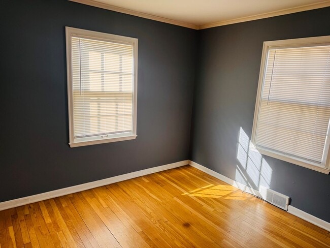 Building Photo - Adorable Waldo Location on Quiet Street