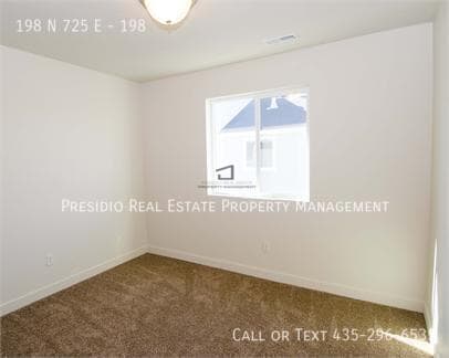 Building Photo - 198 N 725 E