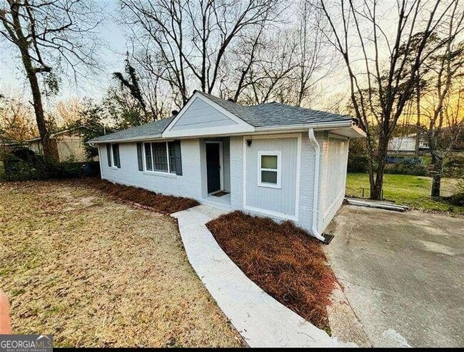 Primary Photo - 5921 Lawson St