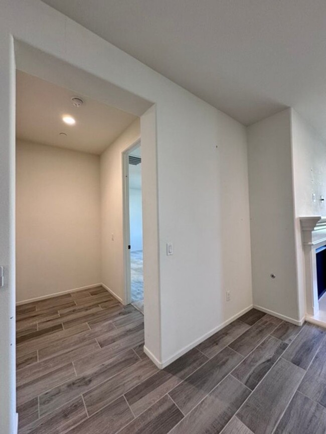 Building Photo - 4 bedroom single story Spencers Crossing h...