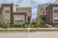 Building Photo - Beautiful- Open Concept - Updated - Main f...