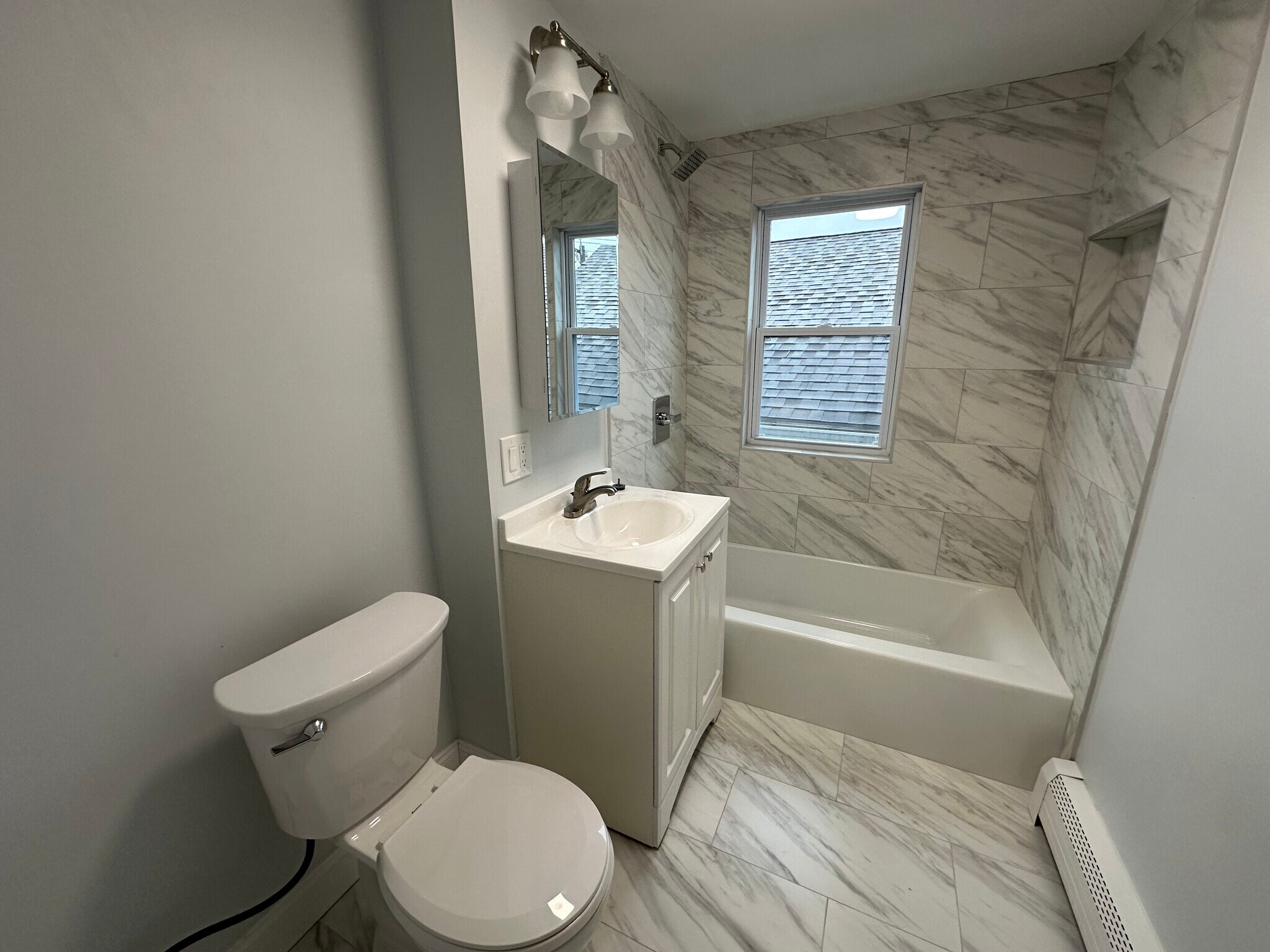 Building Photo - 144 Union St