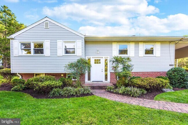Building Photo - 8506 Wagon Wheel Rd