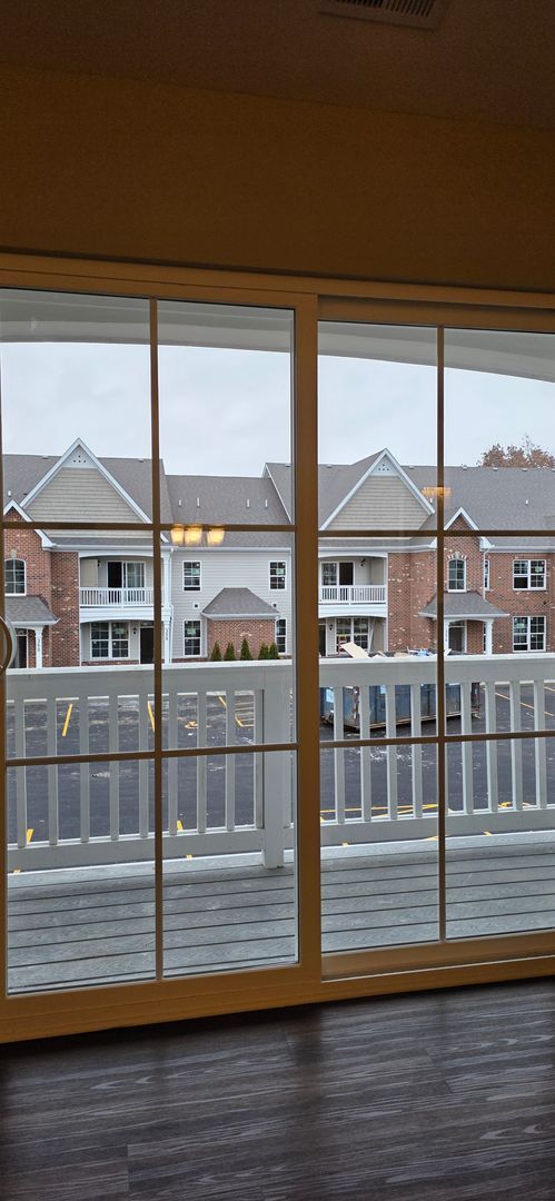 Building Photo - Chestnut - 2Br/2Ba Rental Home - Second Floor