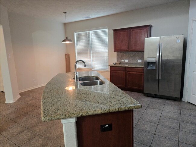 Building Photo - 9903 Onyx Trail Dr