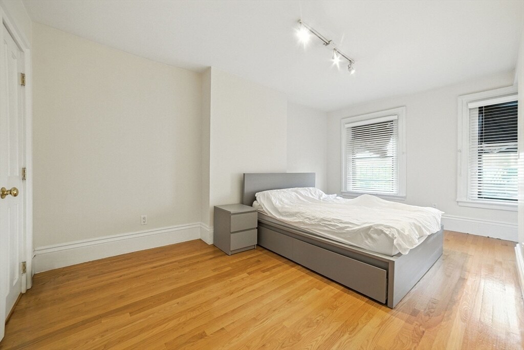 Building Photo - 310 Shawmut Ave