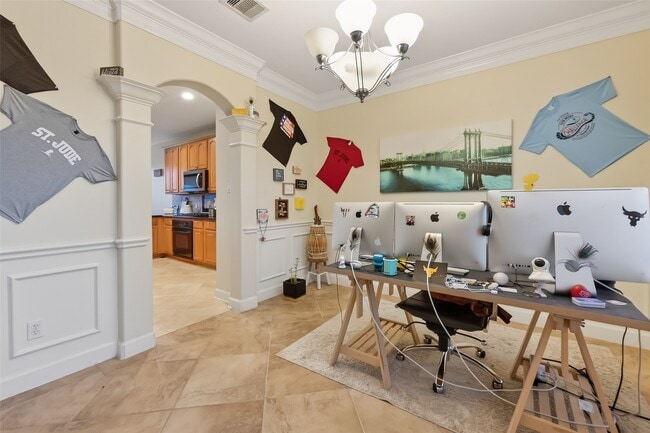 Building Photo - 14419 Manorbier Ln