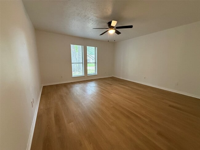 Building Photo - 3206 Cascade Creek Dr