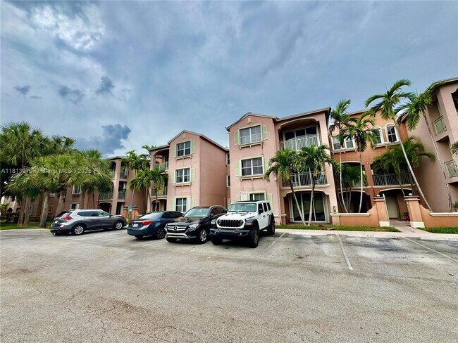 Building Photo - 6520 NW 114th Ave
