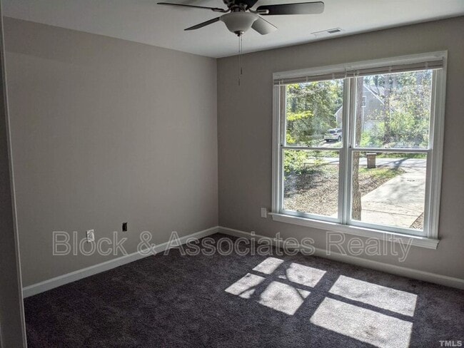Building Photo - 143 Brannigan Pl