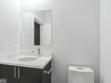 Building Photo - 2417 N 7th St