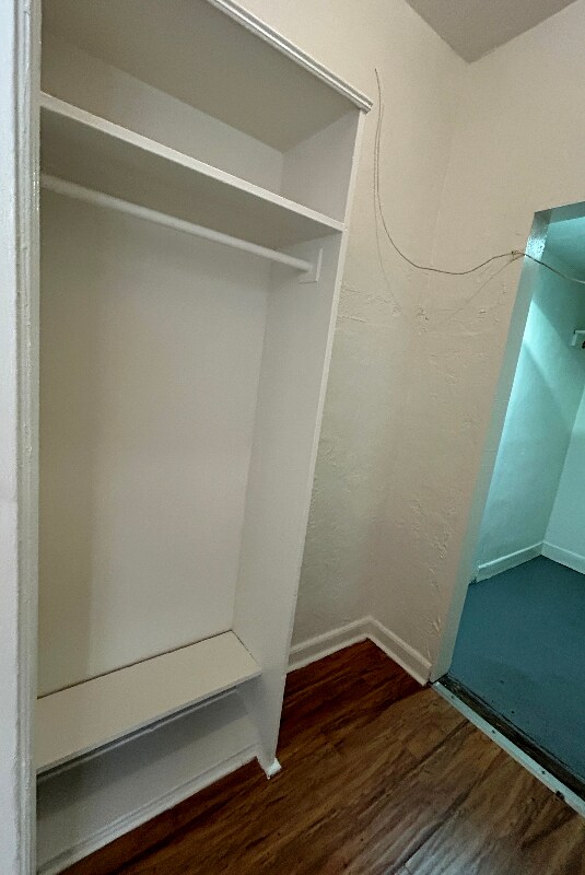 Building Photo - 1523 N McCadden Pl